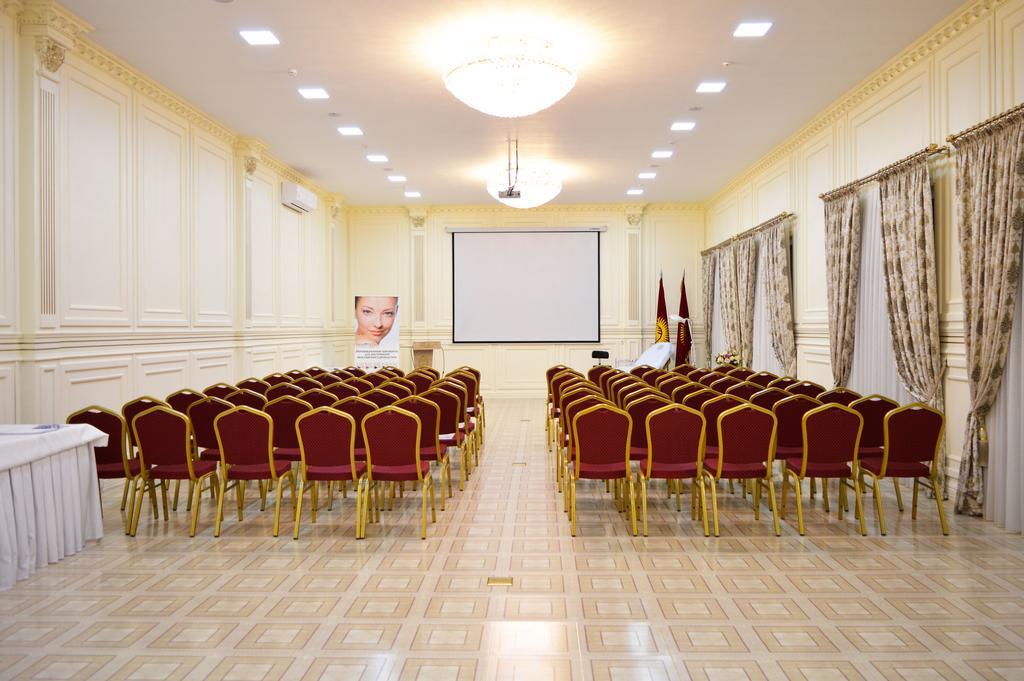 Plaza Hotel Biskek Kültér fotó